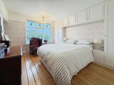 Images for Earle Road, Bramhall EAID:mosleyjaapi BID:1