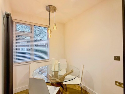 Images for Chisworth Close, Bramhall EAID:mosleyjaapi BID:1