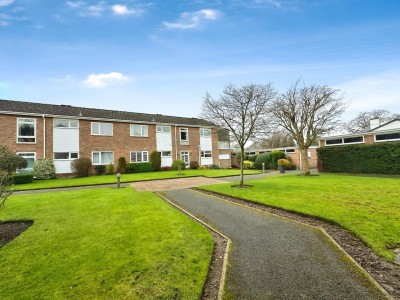 Images for Hurst Lea Court, Alderley Edge EAID:mosleyjaapi BID:2