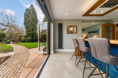 Images for Thorn Road, Bramhall EAID:mosleyjaapi BID:1