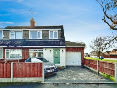 Images for Romsey Drive, Cheadle Hulme EAID:mosleyjaapi BID:1