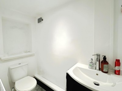 Images for Romsey Drive, Cheadle Hulme EAID:mosleyjaapi BID:1