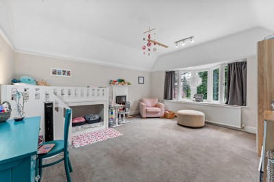 Images for Bramhall Lane South, Bramhall EAID:mosleyjaapi BID:1