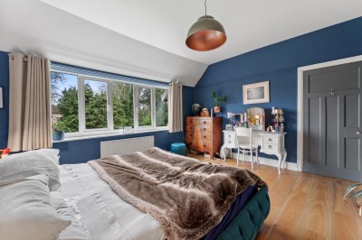 Images for Bramhall Lane South, Bramhall EAID:mosleyjaapi BID:1