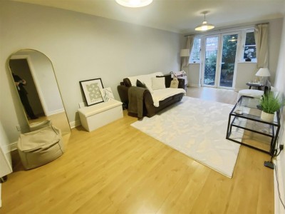 Images for Kingswood Court, Grove Avenue, Wilmslow EAID:mosleyjaapi BID:2