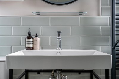 Images for Fairbourne Drive, Wilmslow EAID:mosleyjaapi BID:2