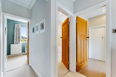 Images for Fairbourne Drive, Wilmslow EAID:mosleyjaapi BID:2