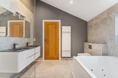 Images for Overhill Drive, Wilmslow EAID:mosleyjaapi BID:2