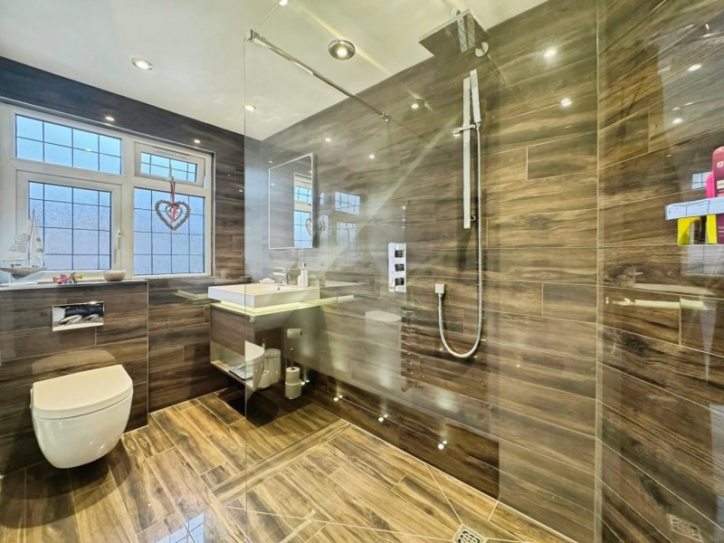 Images for Fairbourne Drive, Wilmslow