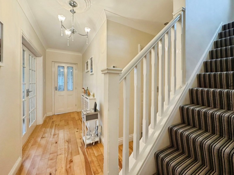 Images for Fairbourne Drive, Wilmslow