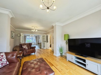 Images for Fairbourne Drive, Wilmslow EAID:mosleyjaapi BID:2