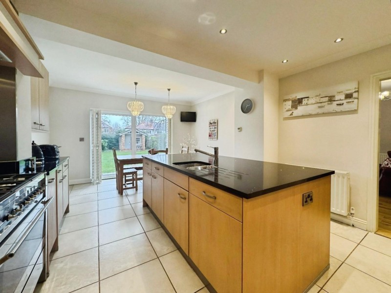 Images for Fairbourne Drive, Wilmslow