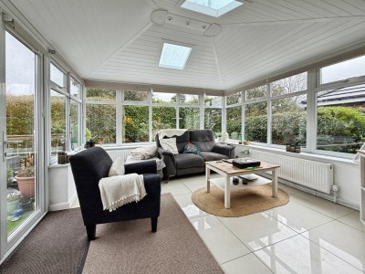 Images for Fairway, Bramhall EAID:mosleyjaapi BID:1