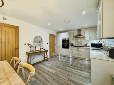 Images for Grimshaw Close, Wilmslow EAID:mosleyjaapi BID:2