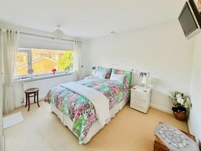 Images for Dennison Road, Cheadle Hulme EAID:mosleyjaapi BID:1