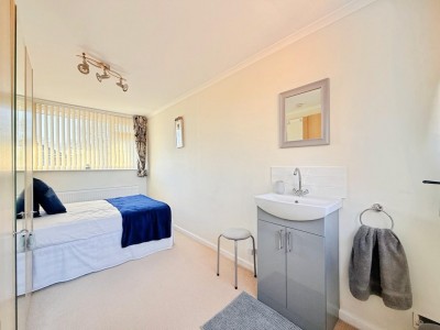 Images for Dennison Road, Cheadle Hulme EAID:mosleyjaapi BID:1