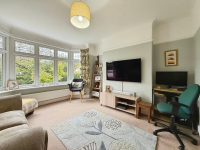 Images for North Park Road, Bramhall, Cheshire EAID:mosleyjaapi BID:1