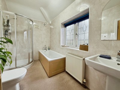 Images for North Park Road, Bramhall, Cheshire EAID:mosleyjaapi BID:1