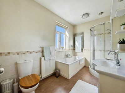 Images for Knutsford Road, Wilmslow EAID:mosleyjaapi BID:2