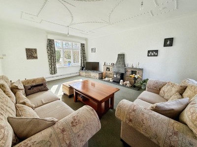 Images for Hulme Hall Avenue, Cheadle Hulme EAID:mosleyjaapi BID:1