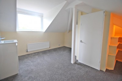 Images for Cromwell Road, Bramhall EAID:mosleyjaapi BID:1