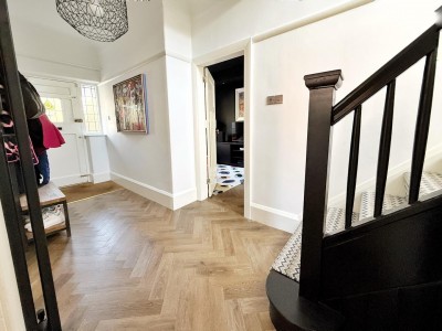 Images for Woodford Road, Bramhall EAID:mosleyjaapi BID:1