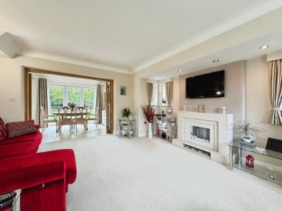 Images for Fairbourne Close, Wilmslow EAID:mosleyjaapi BID:2
