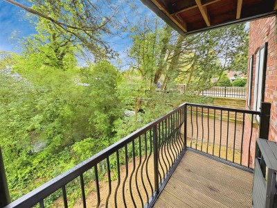 Images for The Village, Prestbury EAID:mosleyjaapi BID:2