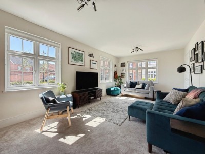 Images for Palmer Avenue, Woodford EAID:mosleyjaapi BID:1