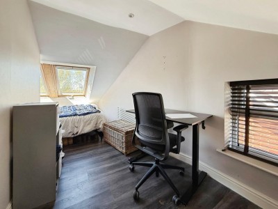 Images for Albany Road, Bramhall EAID:mosleyjaapi BID:1