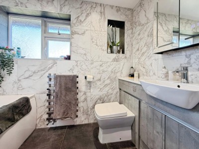 Images for Albany Road, Bramhall EAID:mosleyjaapi BID:1