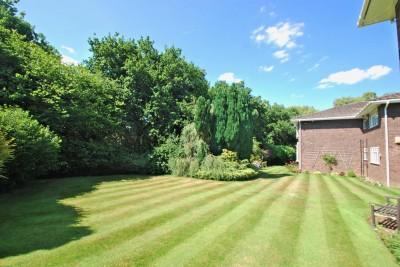 Images for Ladybrook Road, Bramhall EAID:mosleyjaapi BID:1