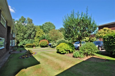 Images for Ladybrook Road, Bramhall EAID:mosleyjaapi BID:1
