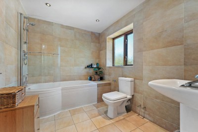Images for Offerton Road, Hazel Grove EAID:mosleyjaapi BID:1