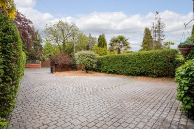 Images for Manor Road, Cheadle Hulme EAID:mosleyjaapi BID:1