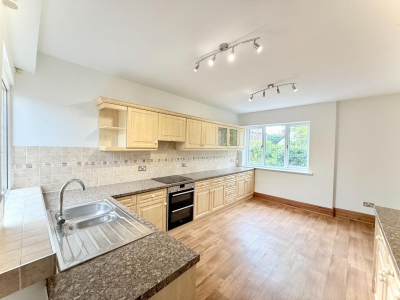 Images for South Parade, Bramhall