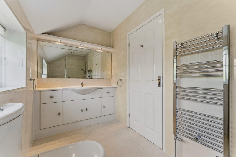 Images for Milverton Drive, Bramhall
