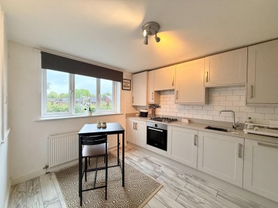 Images for Marlborough Court, Gillbent Road, Cheadle Hulme EAID:mosleyjaapi BID:1