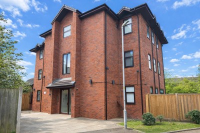 Images for Old Road, Handforth, Wilmslow EAID:mosleyjaapi BID:2