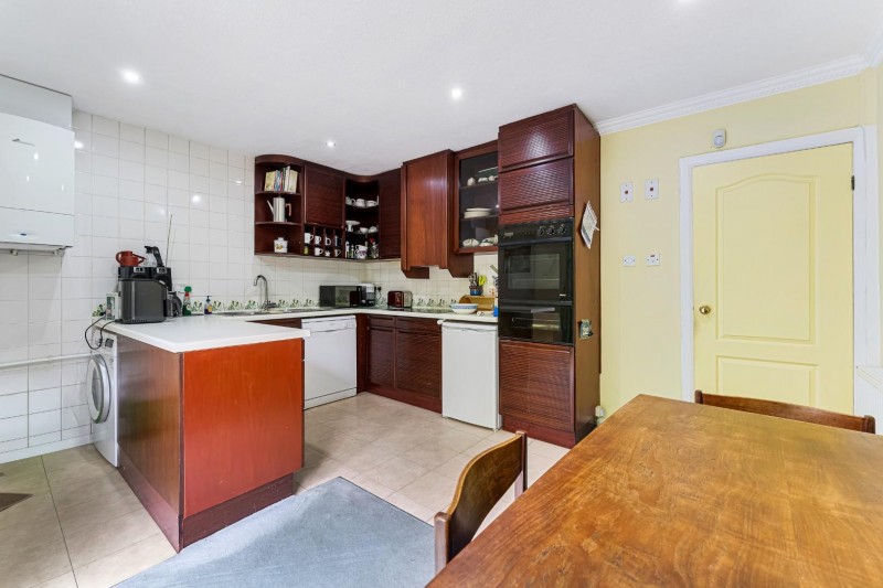 Images for Sandiway, Bramhall