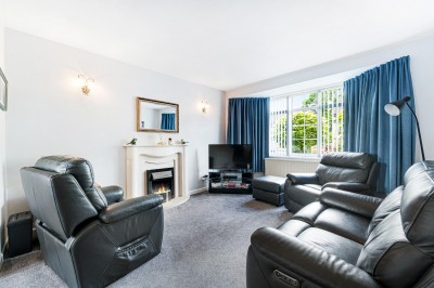 Images for Severn Drive, Bramhall EAID:mosleyjaapi BID:1
