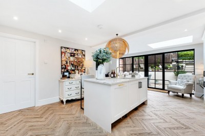 Images for Brook Lane, Alderley Edge EAID:mosleyjaapi BID:2