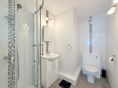 Images for Glenbourne Park, Bramhall EAID:mosleyjaapi BID:1