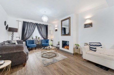 Images for Bolton Avenue, Cheadle Hulme EAID:mosleyjaapi BID:1