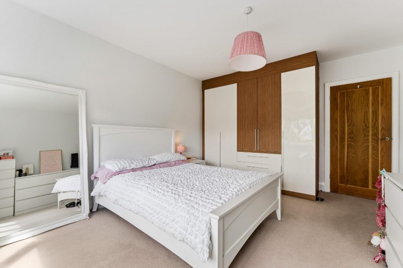Images for Deneway, Bramhall