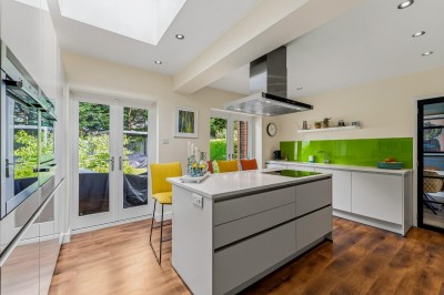 Images for Meadway, Bramhall EAID:mosleyjaapi BID:1