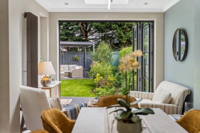 Images for Meadway, Bramhall EAID:mosleyjaapi BID:1