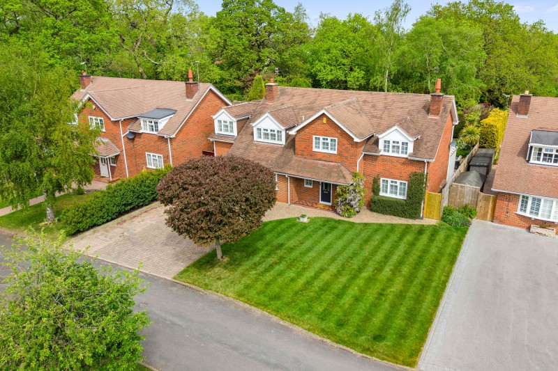 Images for Broomfield Close, Chelford, SK11