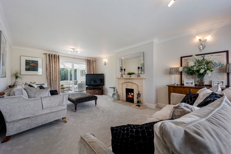 Images for Broomfield Close, Chelford, SK11