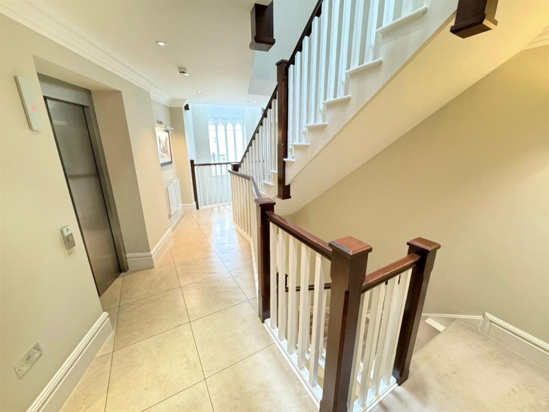 Images for The Village, Prestbury, SK10